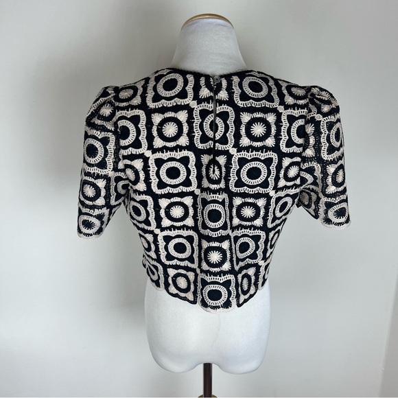 Tuckernuck SAYLOR Black and Creme Morgana Granny Square Crop Top - Picture 7 of 9